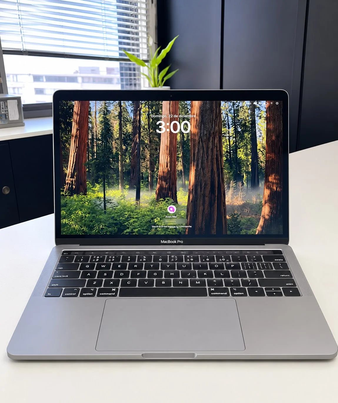 MacBook Pro 2017 con falla Flexgate y pantalla reparada · imagen 3