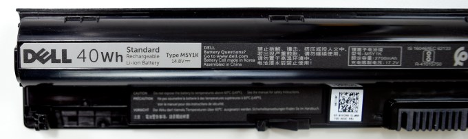 Alojamiento de batería de Dell Inspiron 3567