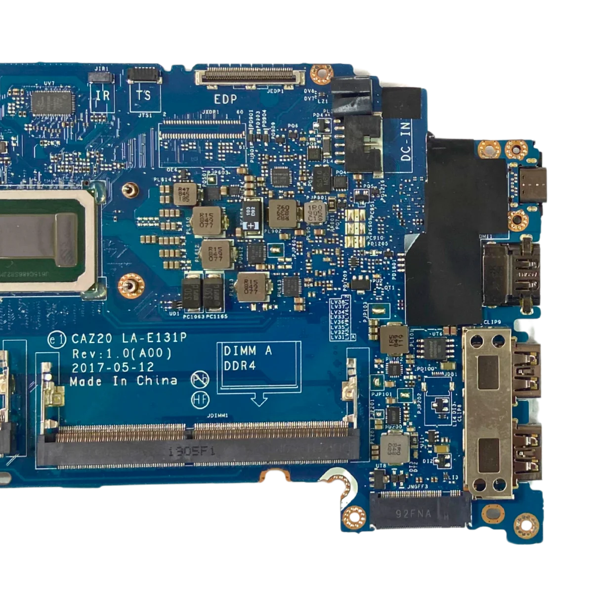Detalle real de motherboard Dell CAZ20 LA-E131P con serigrafía Rev 1.0 A00 visible